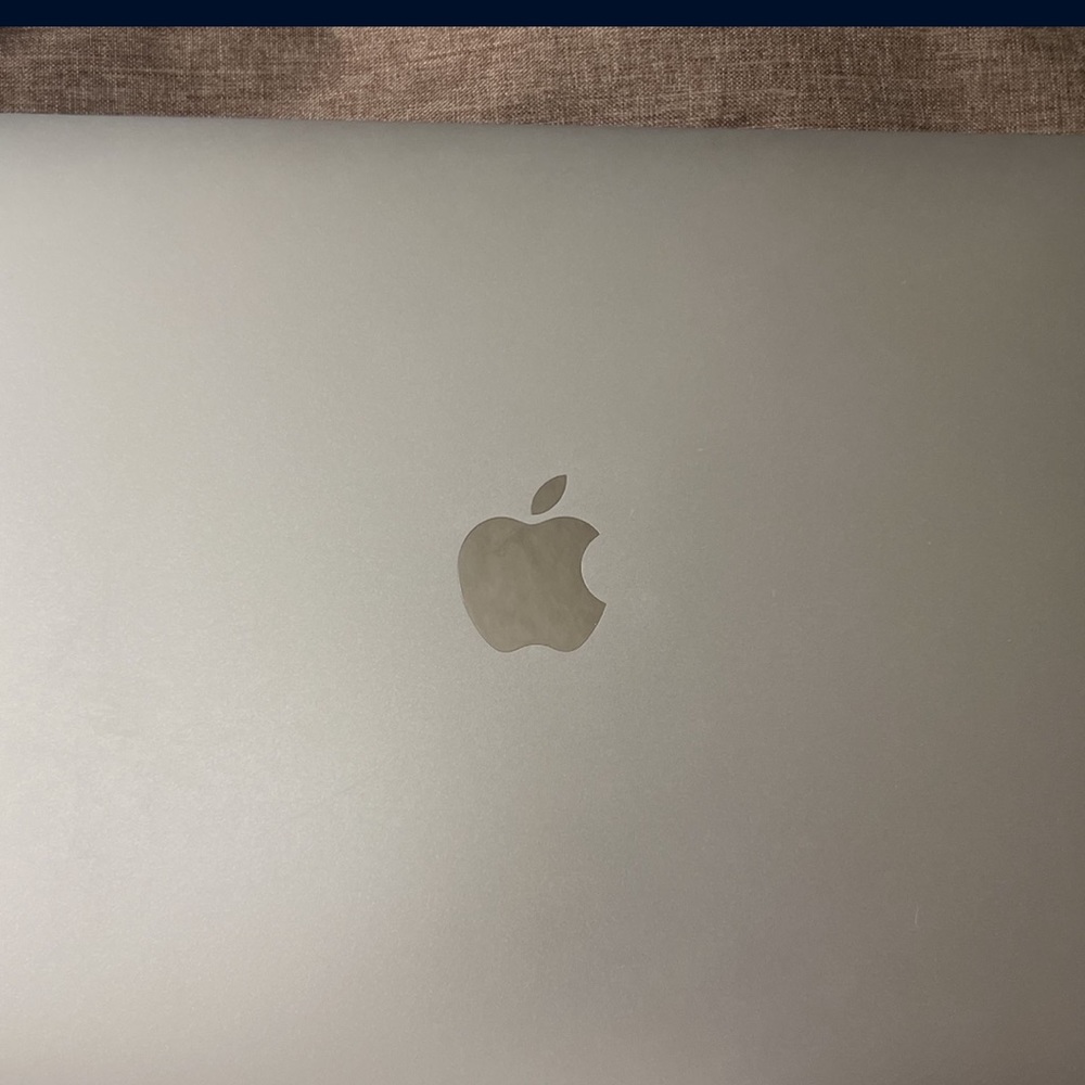 MacBook Pro 13”